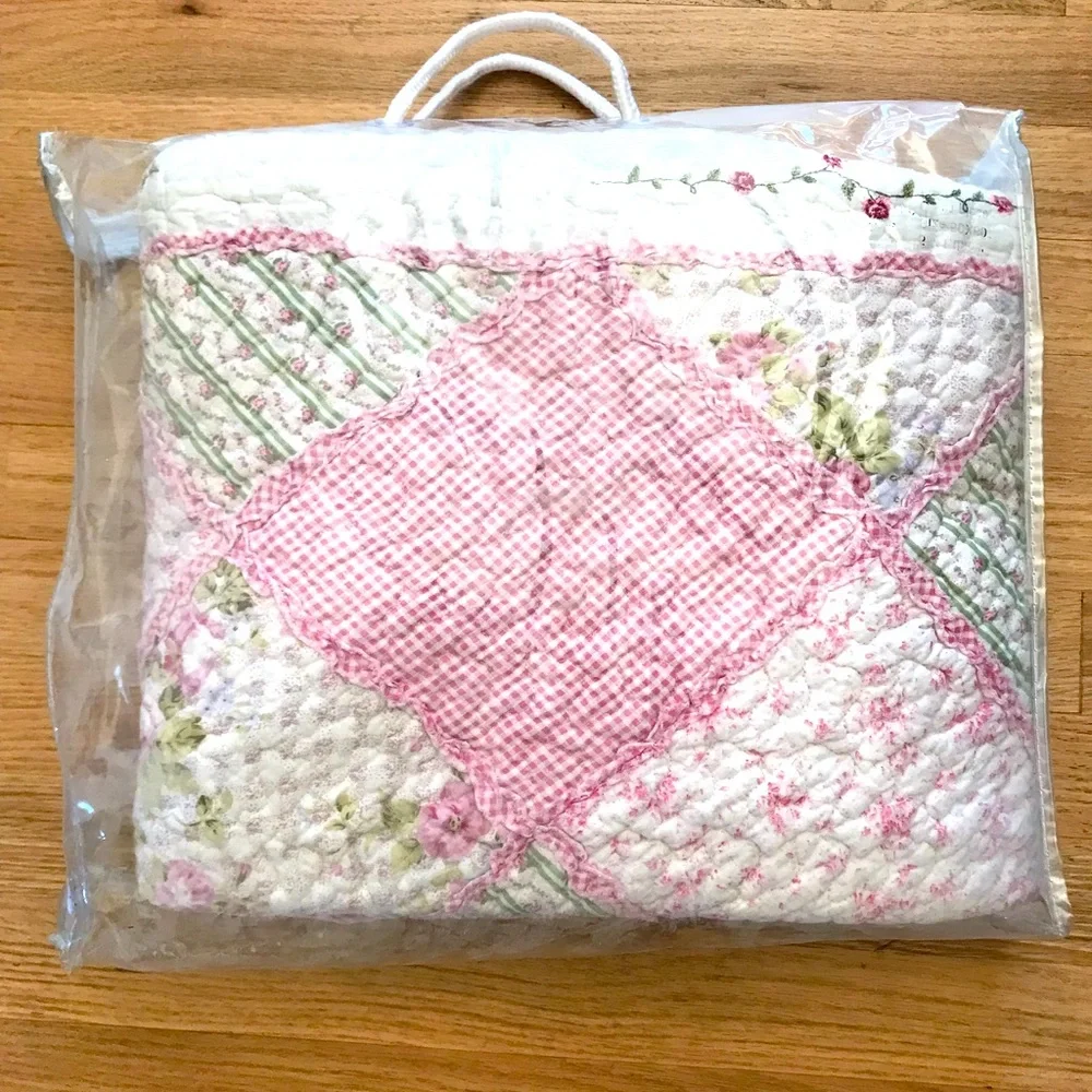 NWT Custom Quilt 50”X60”